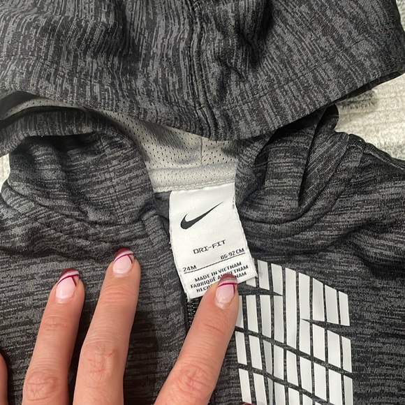 Nike dri-fit grey Tracksuit set 24m - euc - Picture 5 of 5